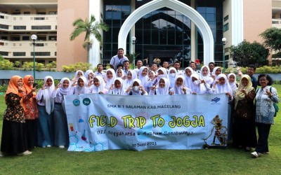 Field Trip Peserta Didik SMAN 1 Salaman ke UII Yogyakarta