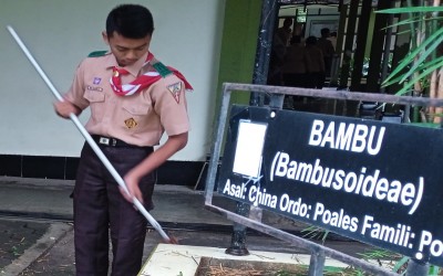 SMAN 1 Salaman Menuju Sekolah Adiwiyata Tingkat Provinsi